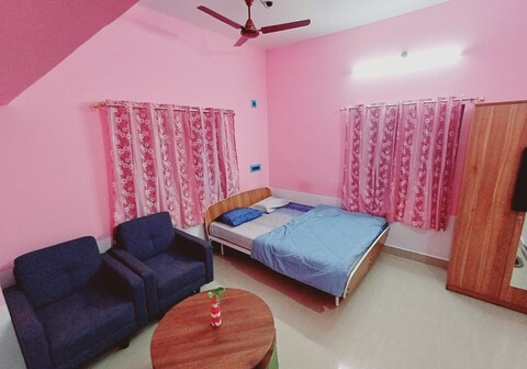 The Sunlit Grove 1bhk full House