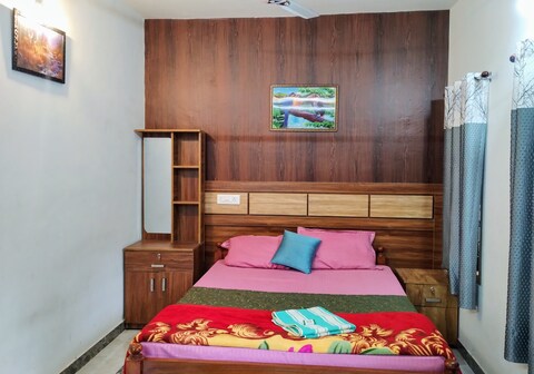 Misty Kingdom Munnar