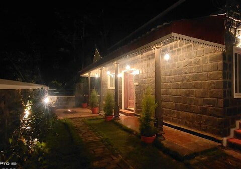 Day Night Residency by Bodhi hideouts