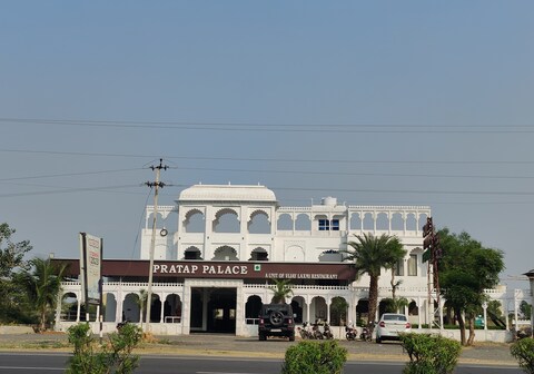 Hotel Pratap Palace