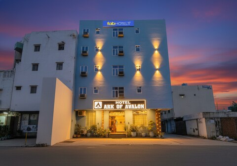 FabHotel Airport Avalon - Nr. IGI Airport New Delhi