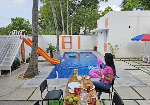 Verity ACRES Farmstay Private Pool Villa (Orange)