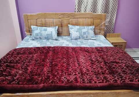 SARDAR HOMESTAY in Ayodhya