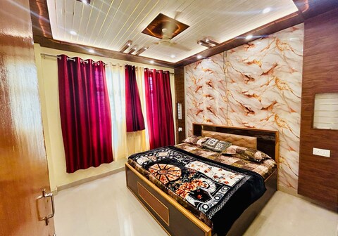 Shree Sai guest house