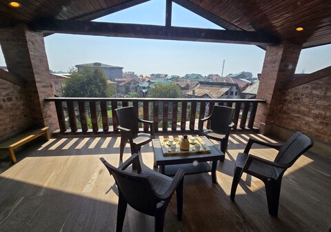 Taha Inn Home Comfrt