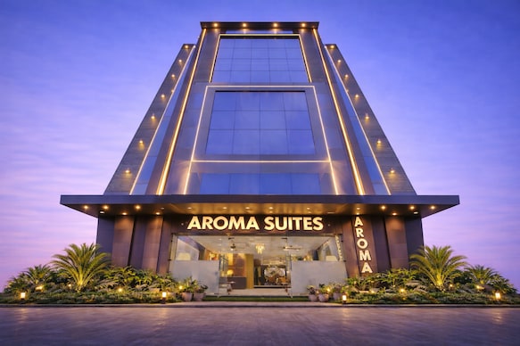 Hotel Aroma Suites @ Delhi Airport