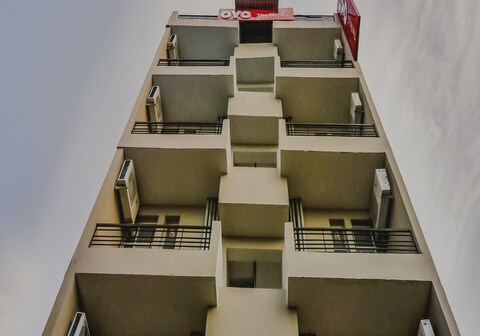 Avini's Garden & Hotel