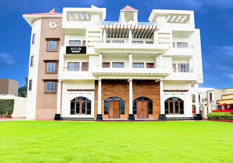 Hotel O Badridham Nagar AB Road