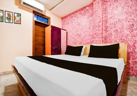 Super Hotel O Brij Inn and Banquets