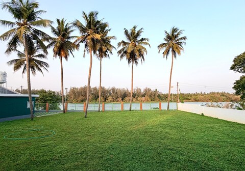 Corniche inn