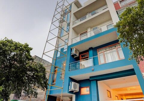 OYO 75115 NOD530-MOCA