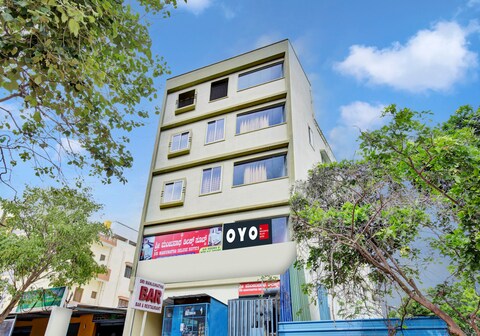 Hotel O Sri Manjunatha Deluxe Suites Yelahanka Junction