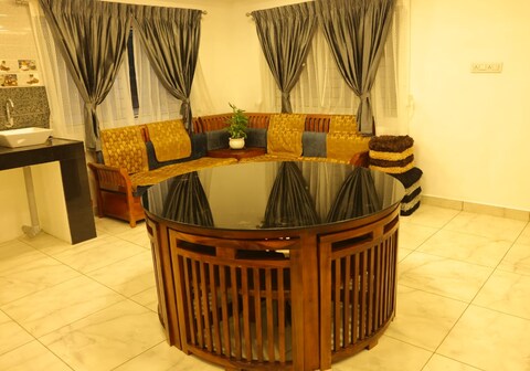 JANYAS HOMESTAY