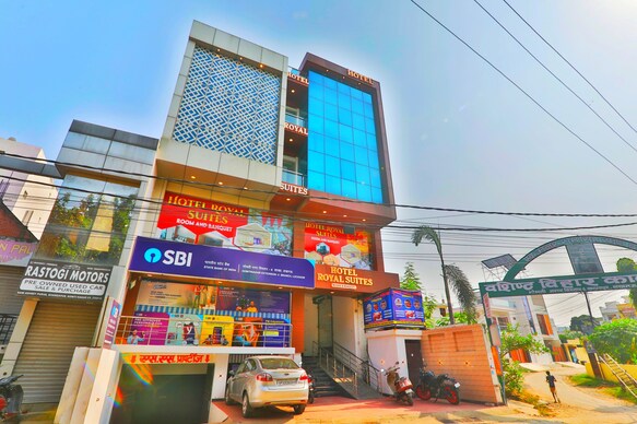 Hotel Royal Suites