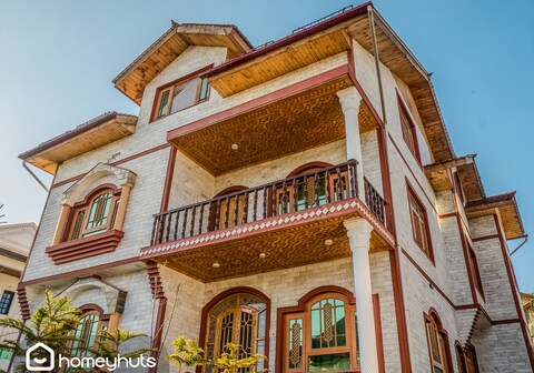 Simba Homestay|2BR| A shared Home In Kashmir by Homeyhuts