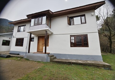 Flora & Fauna Guest House