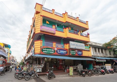 Paradise Puduvai Inn