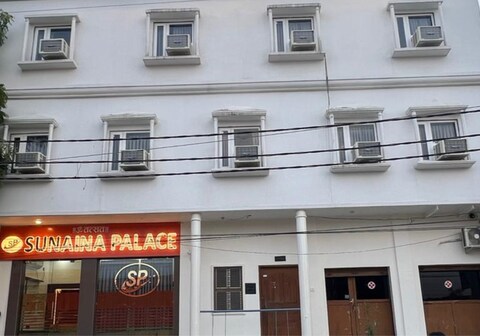 Sunaina Palace