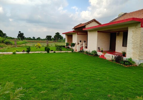 Top Hill View Homestays