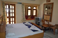 Hotel Roop Mahal, Jaisalmer Hotel Roop Mahal, Jaisalmer