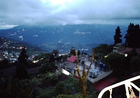 SONGDEN HOMESTAY KURSEONG