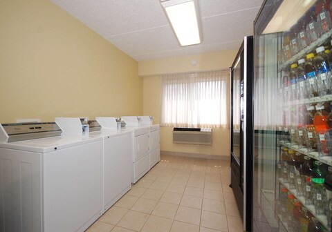 Best Western PLUS Franklin Square Inn