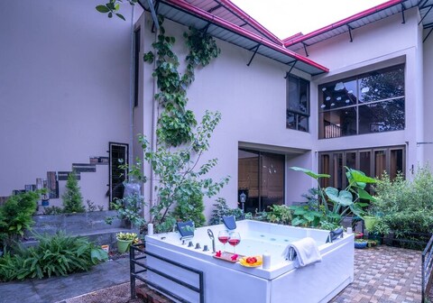 Jackfruit Villa by Mango Tree Stays