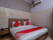 OYO 15737 Hotel Luxbury Inn, Delhi OYO 15737 Hotel Luxbury Inn, Delhi