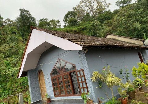 The Hut Homestay, Madikeri