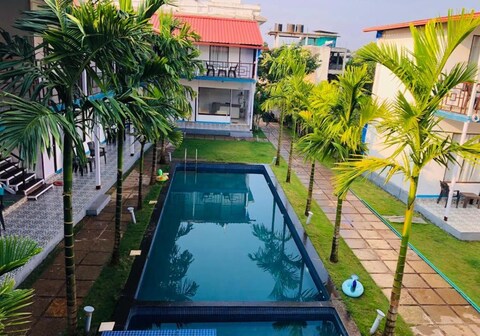 What If Backpackers Hostel Morjim