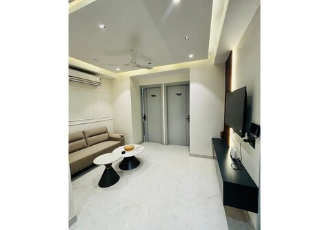 Pepper Stayz | Golf Course Rd/Cyber City