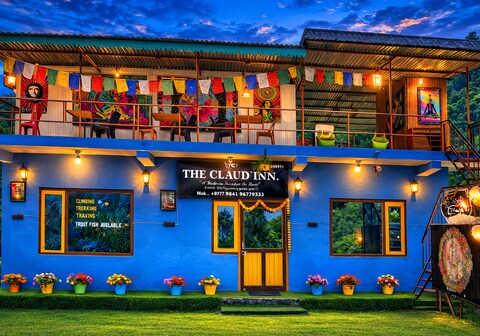 The Claud INN