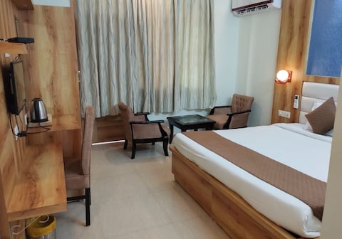 Hotel Vindhwashni Eco Tourism