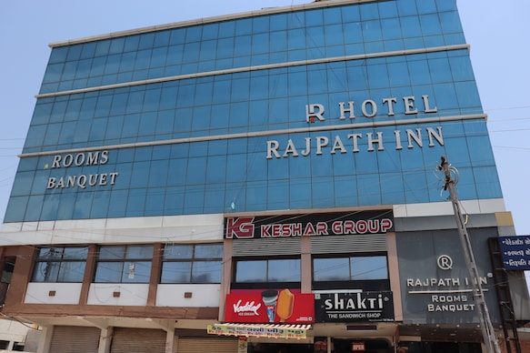 Hotel Rajpath Inn