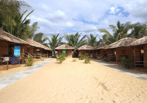 Blue Corner Guest House and Restaurant