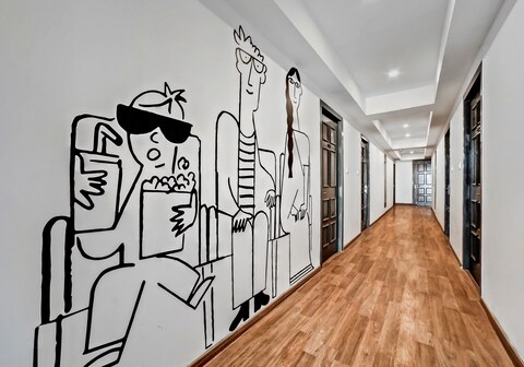 1274 Super Townhouse Patrakar Puram