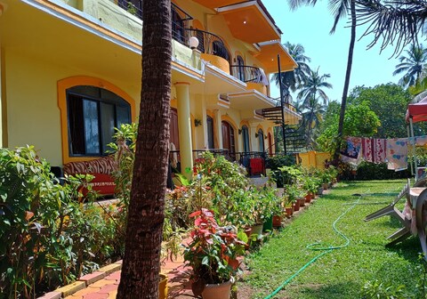 Flobestian's Beach Villa