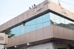 Shree Jinwaram Hotel, Daltonganj Shree Jinwaram Hotel, Daltonganj