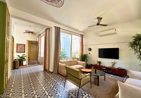 Valenades A Modern Getaway of Elegance