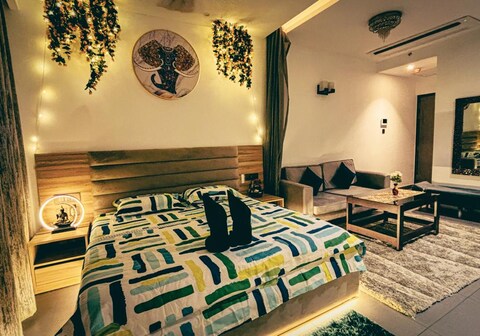 River & City View | Luxury Apartment at Sky Hieght