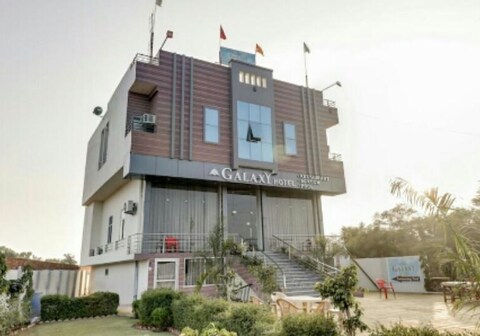 Galaxy Hotel