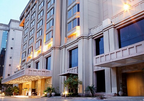 The Metropolitan Hotel and Spa