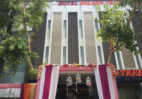 HOTEL GOLDEN TREE