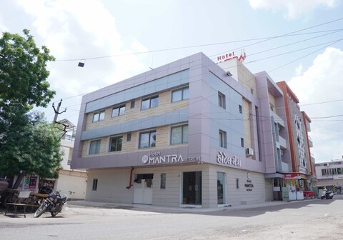 Hotel Mantra Retreat