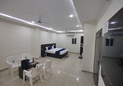 HOTEL O SHRI KRISHNA GRAND