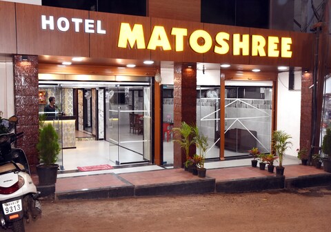 Hotel Matoshree Executive.