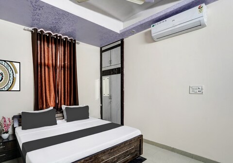 Super Hotel O Rudra palace