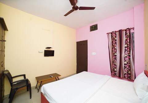 SPOT ON Aarav Guest House