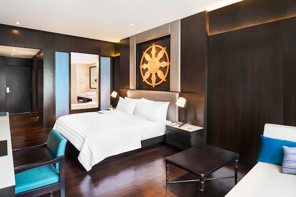 Le Meridien Paro, Riverfront