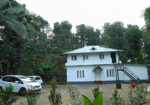 Ranger Farmhouse - An exclusive farm stay